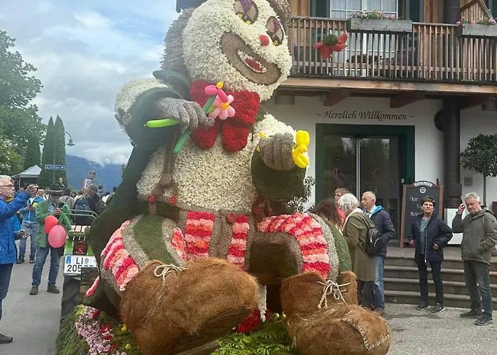 Wildrose Bad Mitterndorf